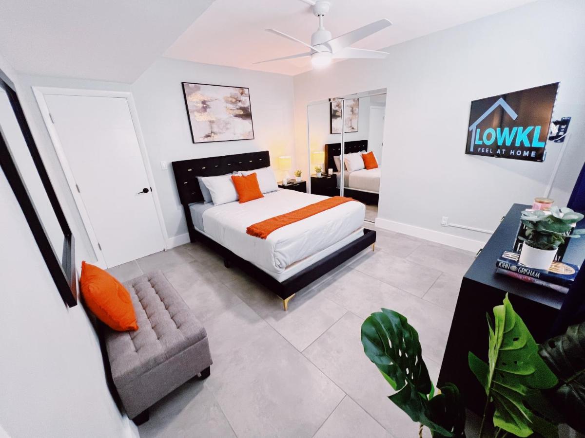 Holiday Park Apartments By Lowkl فورت لودرديل المظهر الخارجي الصورة